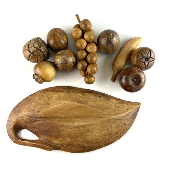 Vtg MCM Wooden Bowl With Fruit 9 Pieces Of Hand Carved Fruit & Wooden Leaf Bowl - Picture 6 of 13